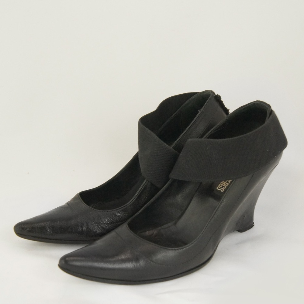 Vintage 90s Archive Dirk Bikkembergs Black  Leather Pump Heels